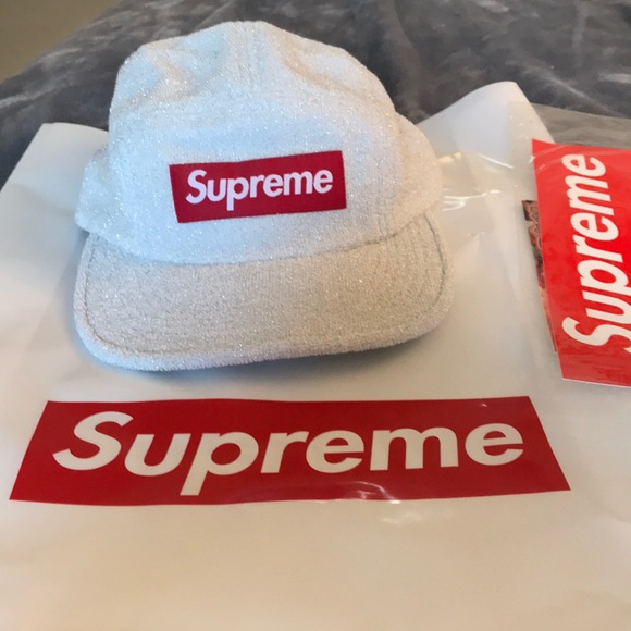 SUPREME Heart New Era Black Green Red Navy Royal box logo camp cap tnf F//W 17